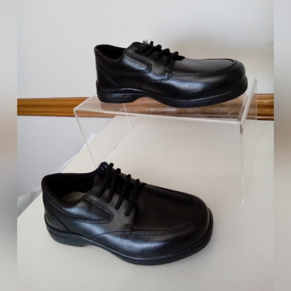 Hush Puppies Black Leather School Dress Shoes Boys Size 13.5W EU 32